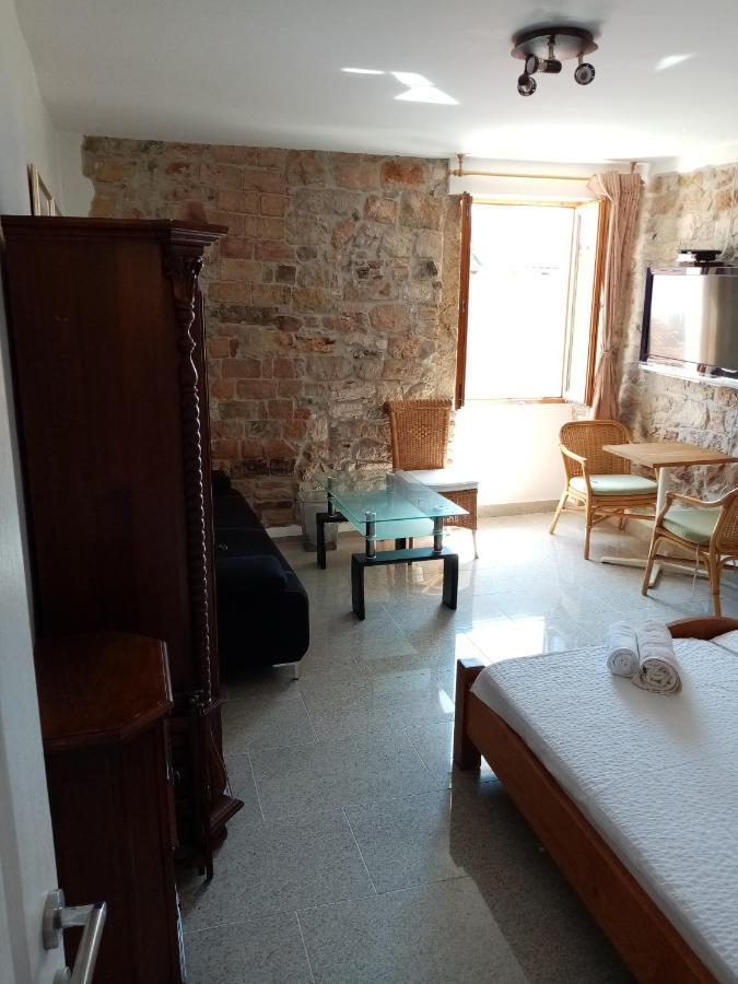 דירות רוביני Casa Di Marko 105 M2 Garden מראה חיצוני תמונה